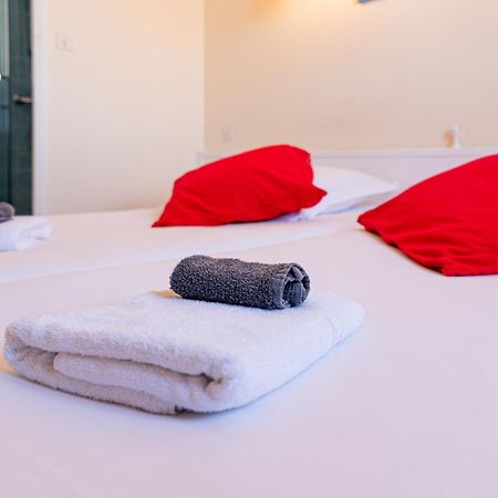 Hotel De La Mairie サン・ポル・ド・レオン エクステリア 写真
