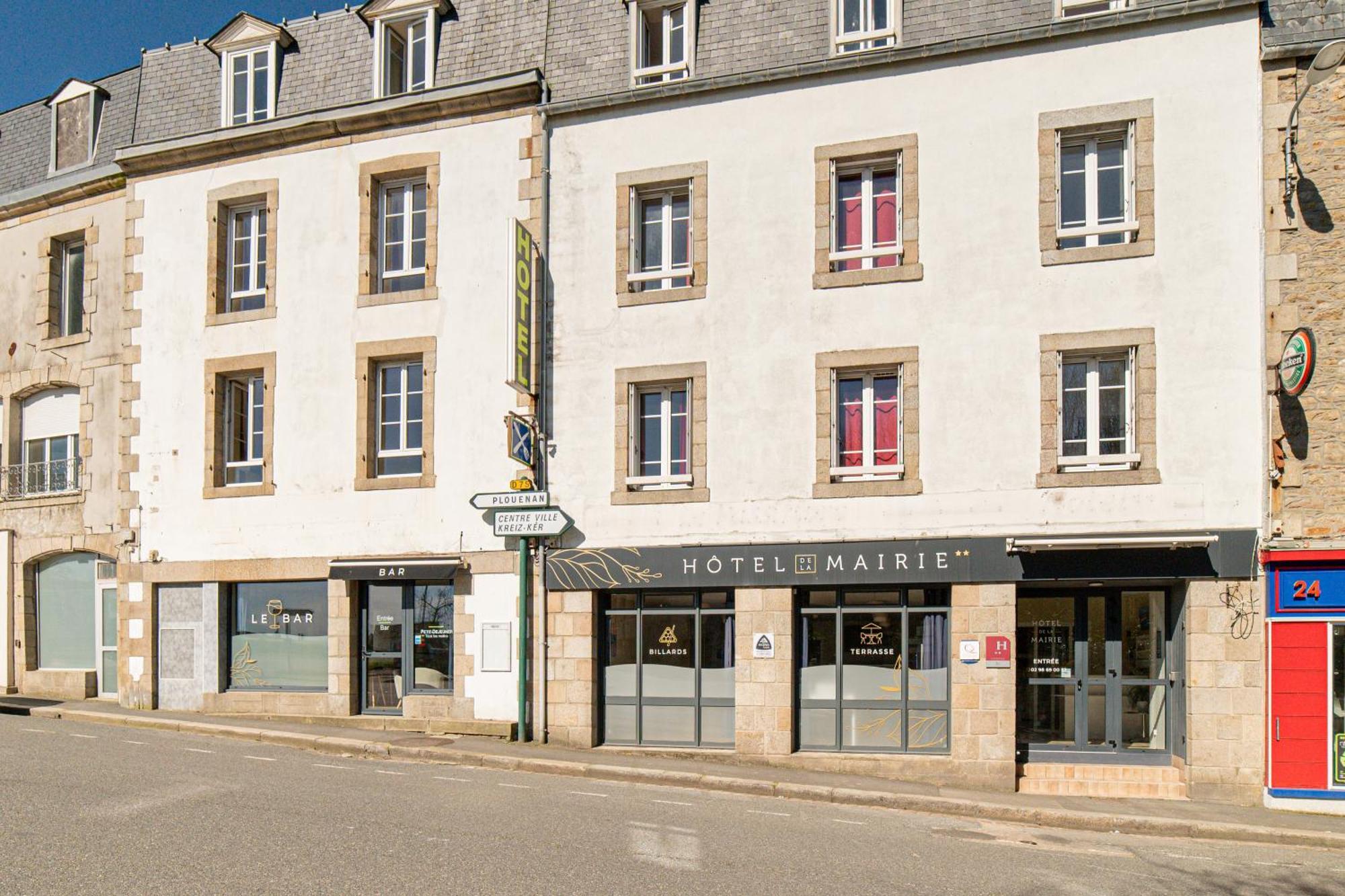 Hotel De La Mairie サン・ポル・ド・レオン エクステリア 写真